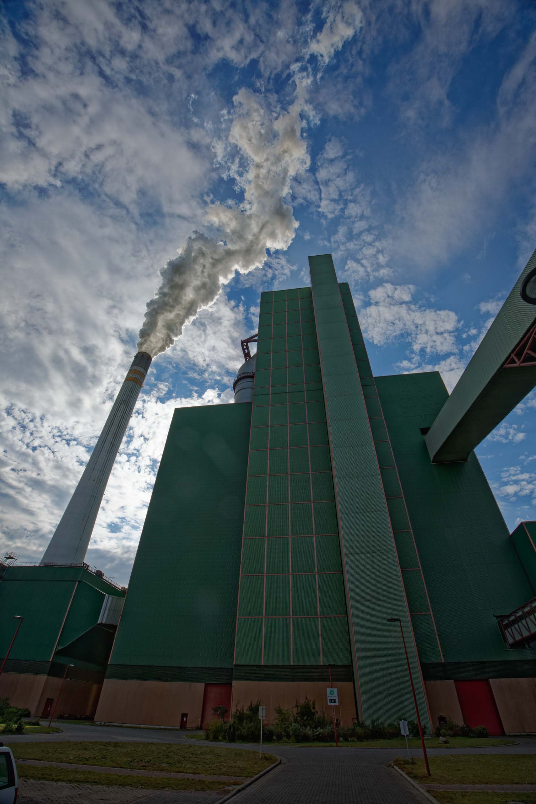 Überwiegend Wasserdampf