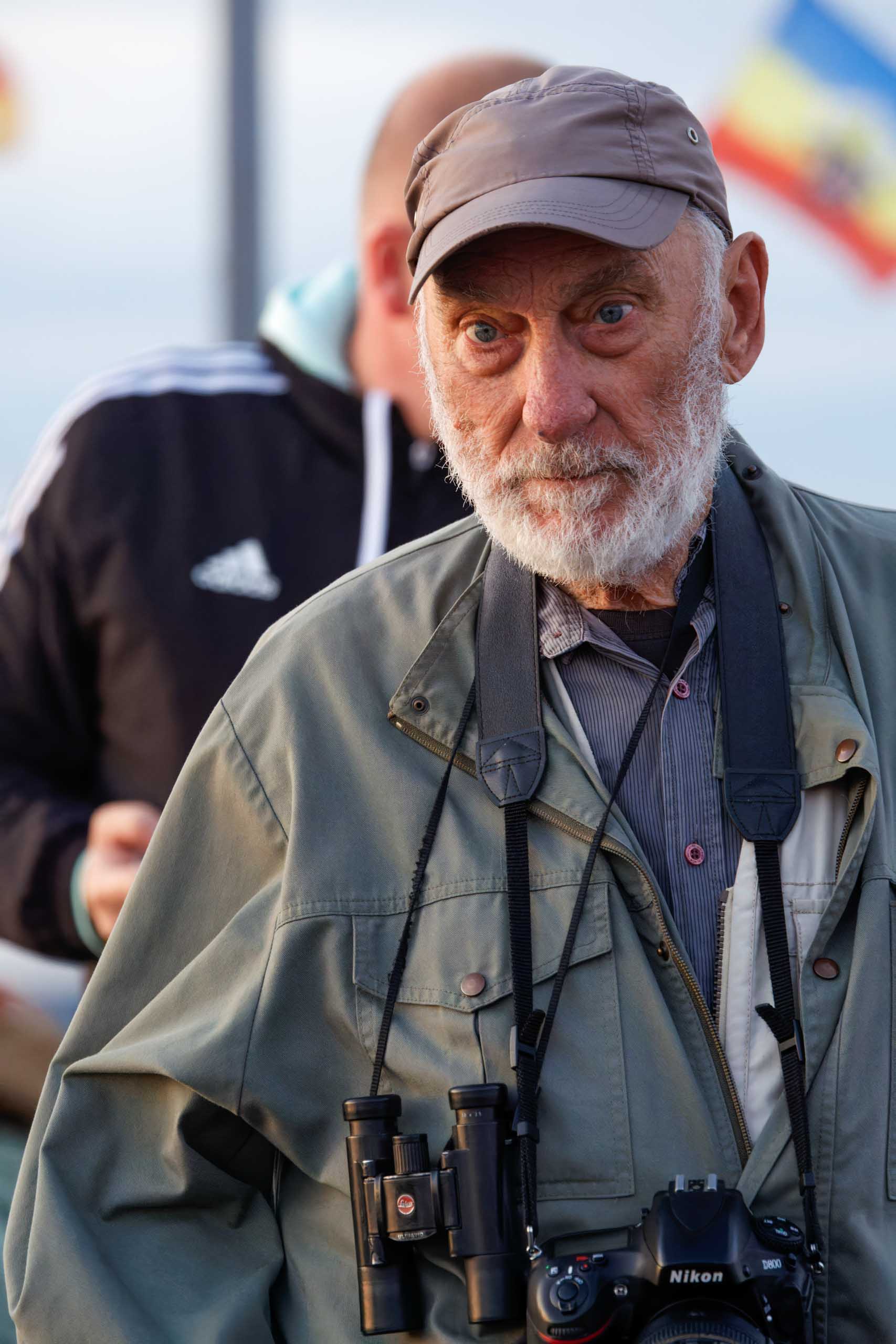 Der (einarmige) Naturfotograf Hans-Dieter Graf (80)
