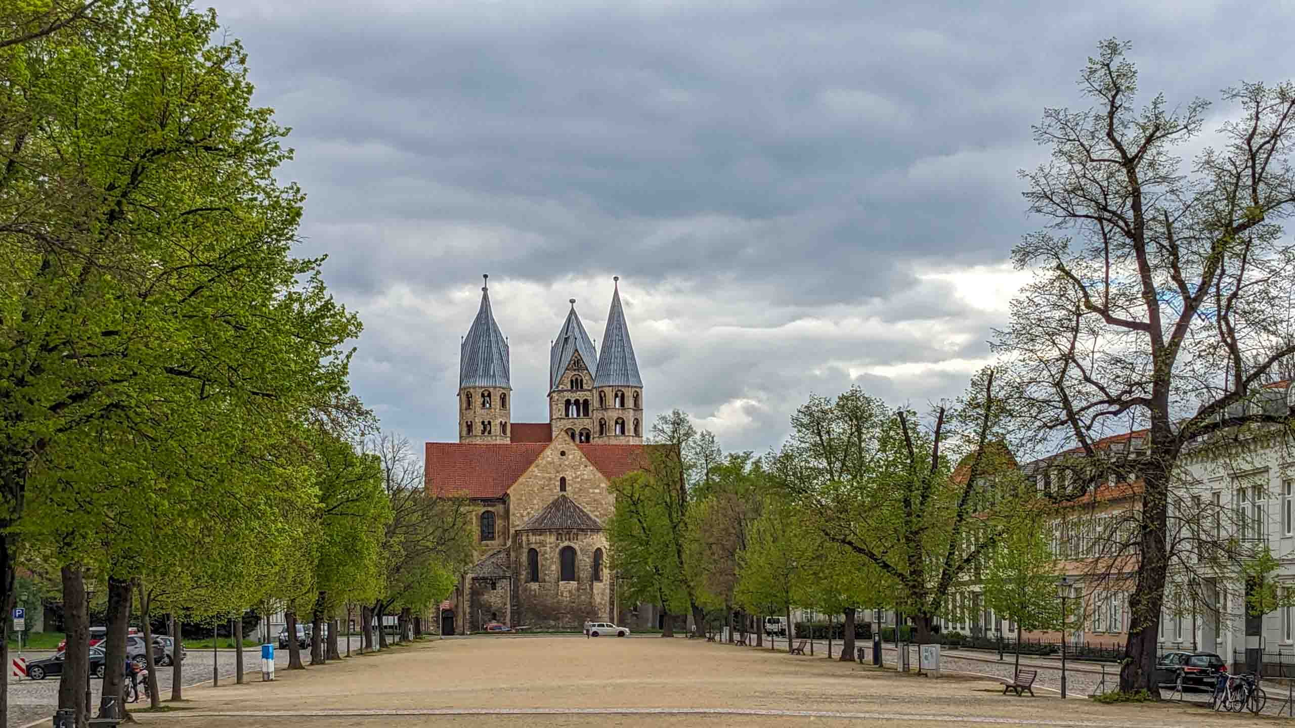 In Sichweite die Liebfrauenkirche