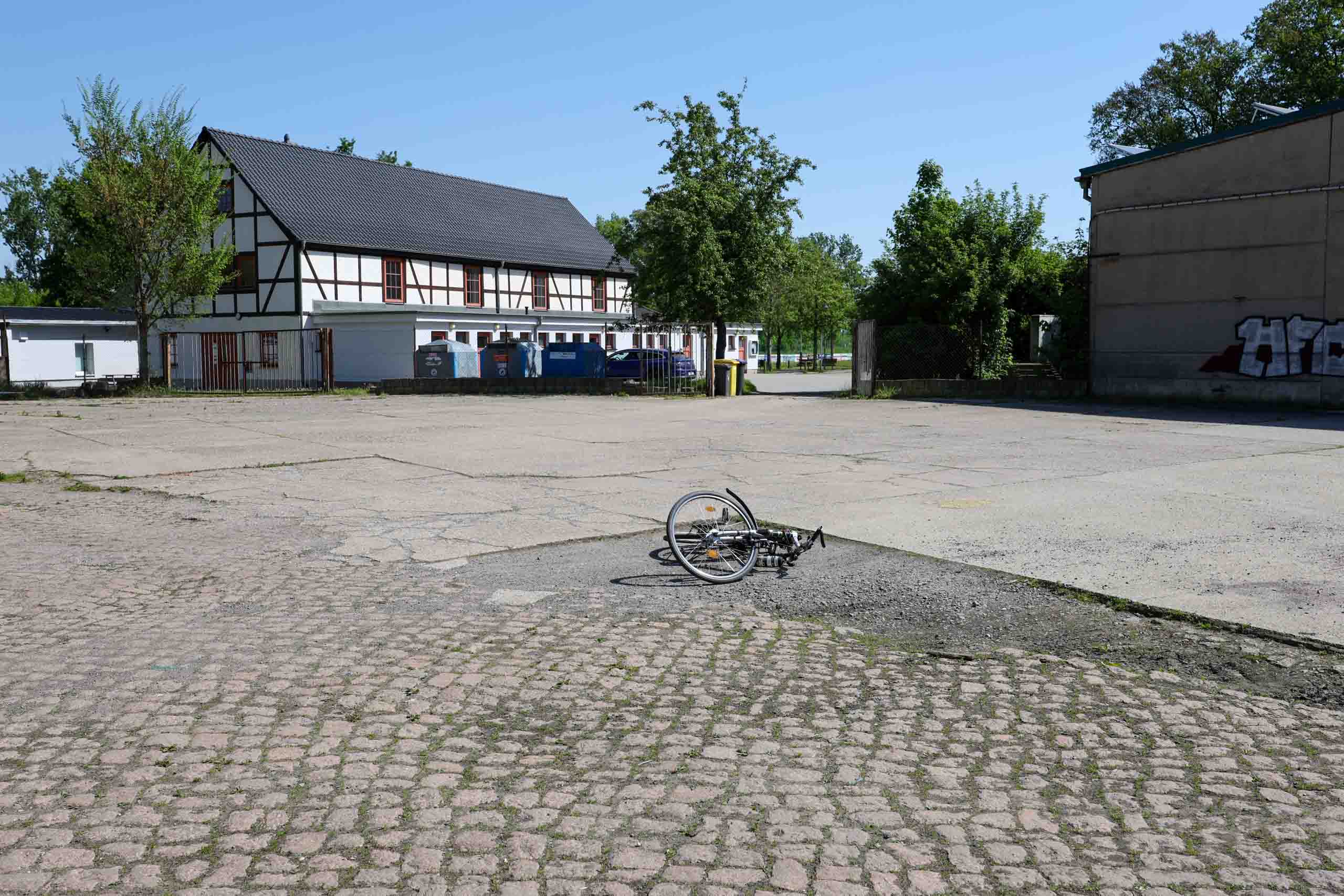 Ein Rad, daß immer wieder umfällt