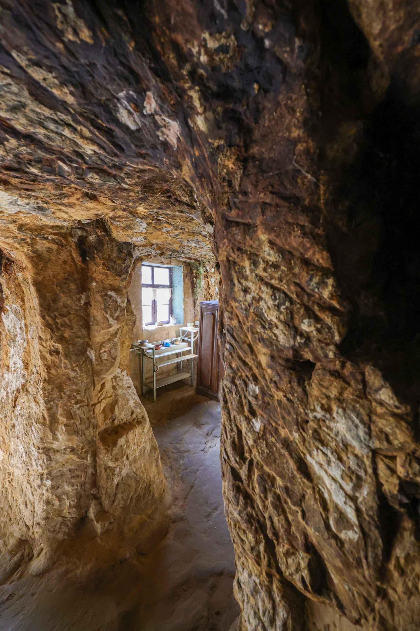 In der Zeit von 1855 bis 1858 wurden dann zehn Wohnungen in den Schäferberg gehauen