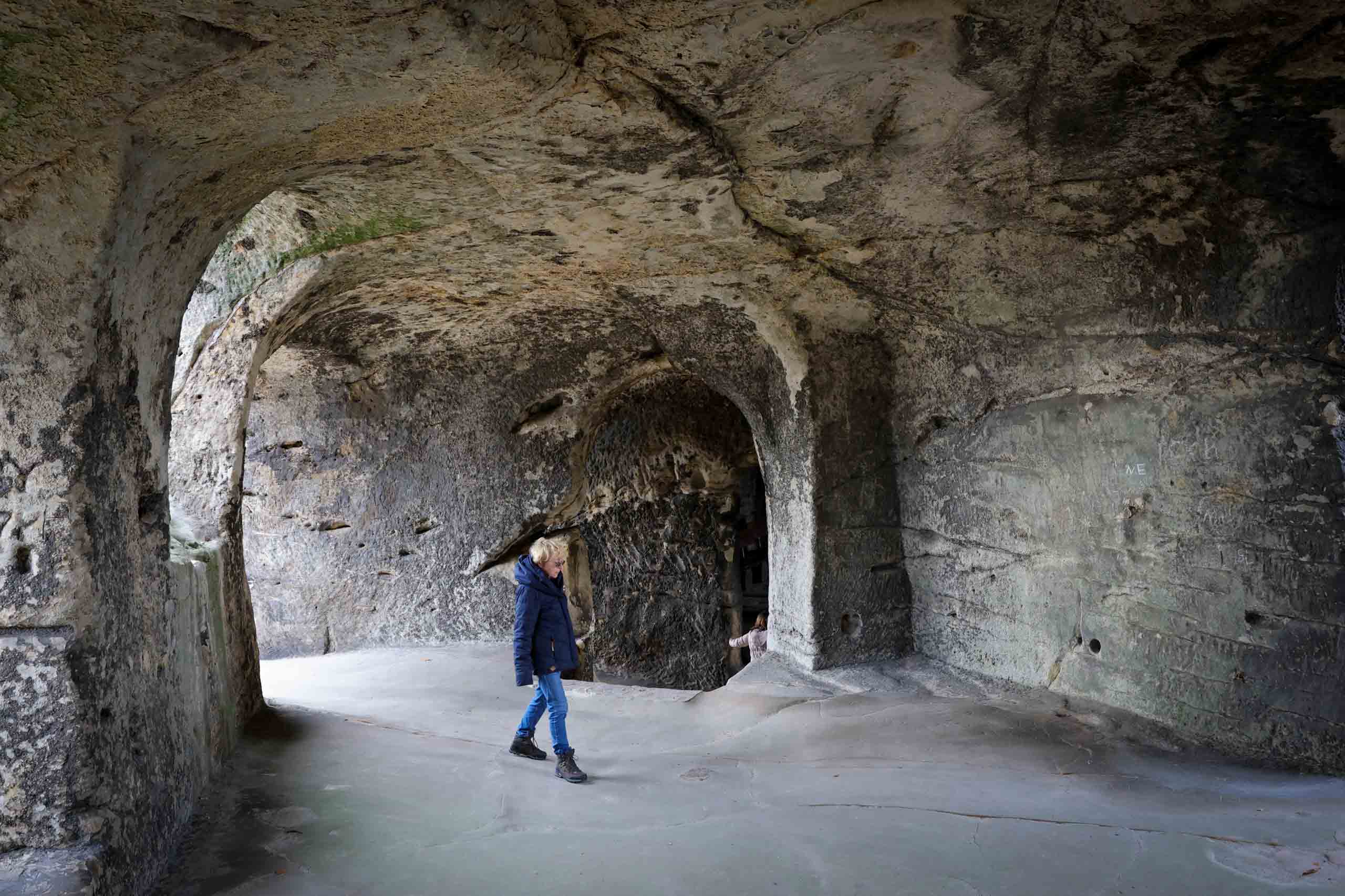 Sandsteinhöhlen & Regenstein