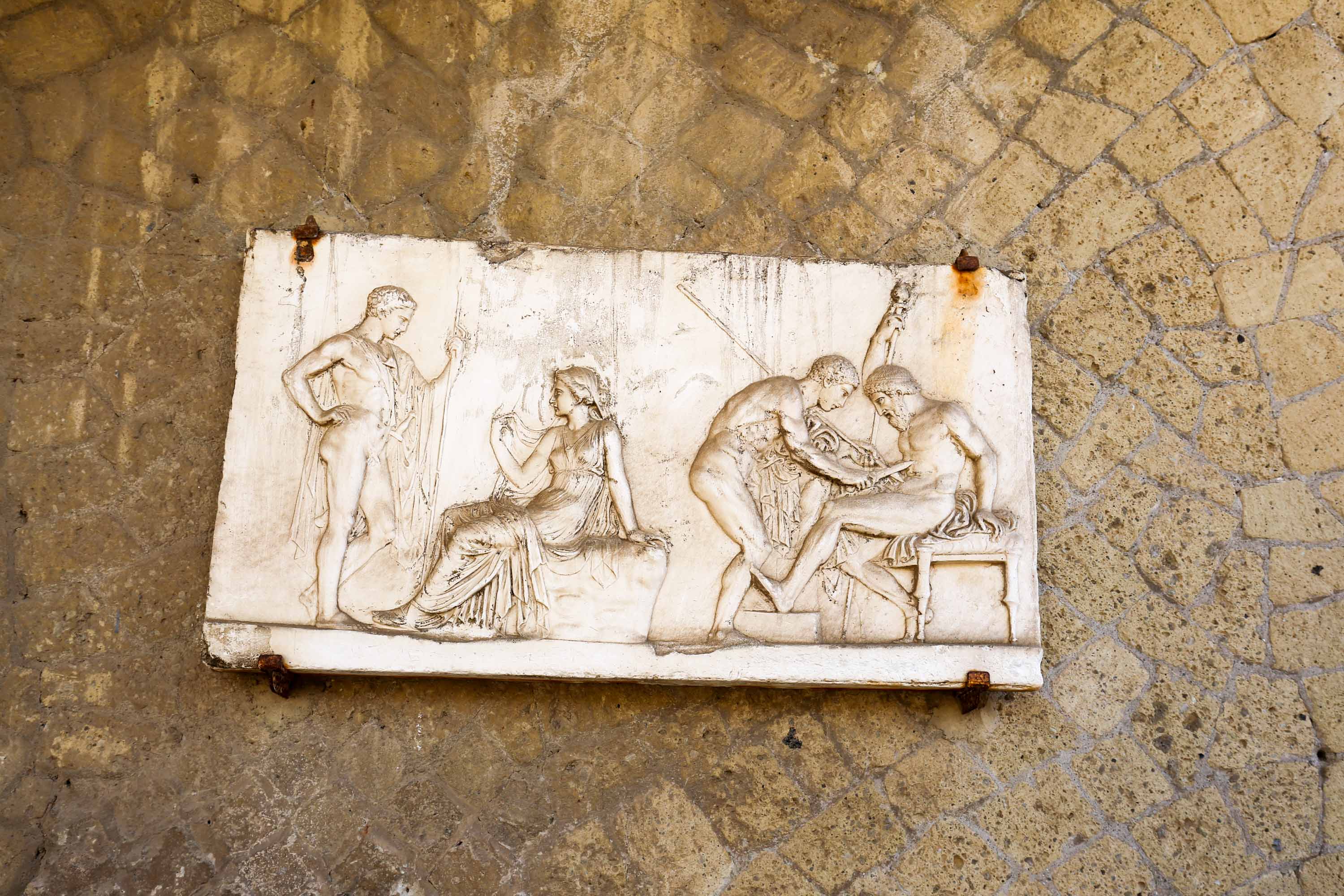 Altes Relief von Achilles in den Ruinen von Herkulaneum