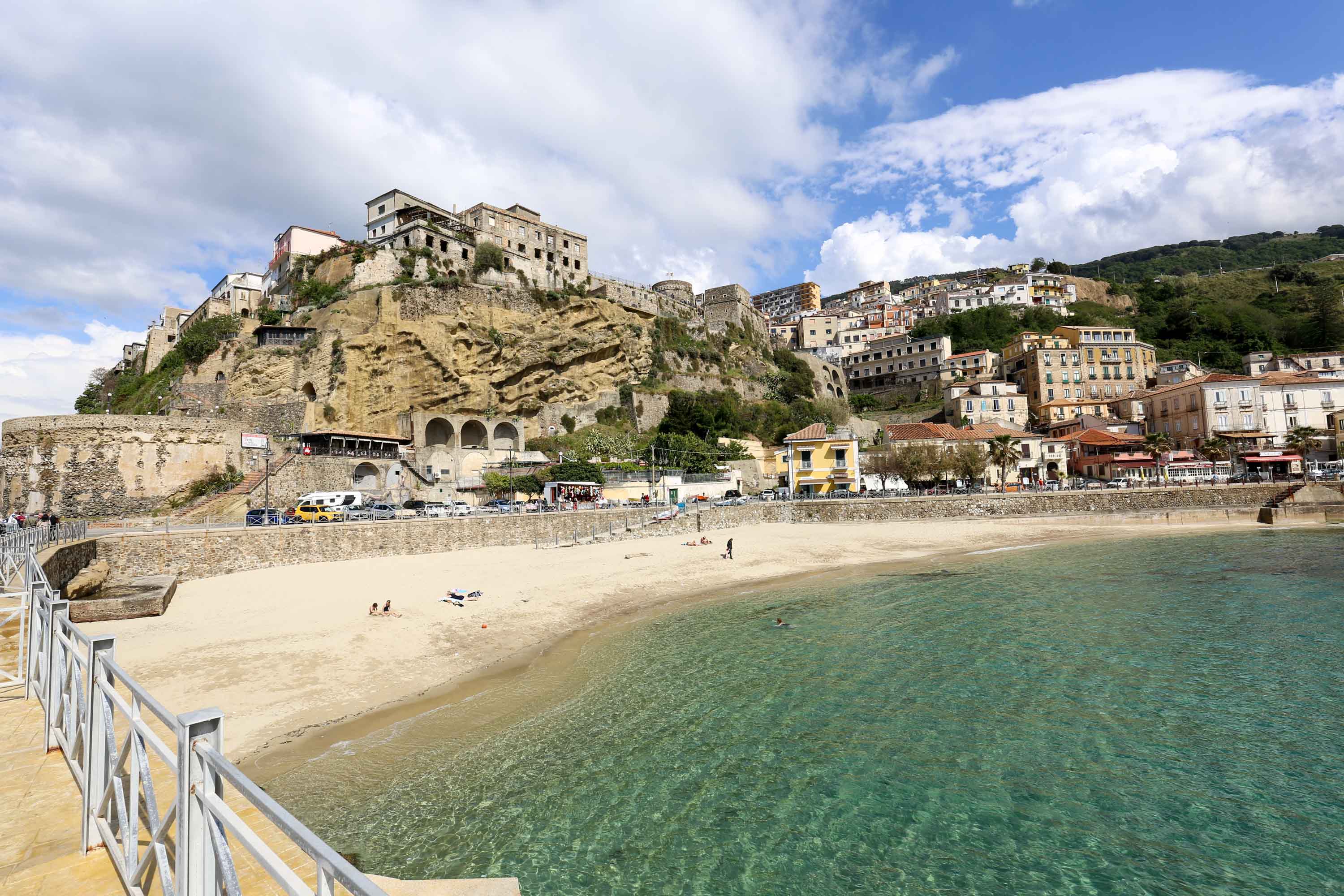 Leider auch viele marode Gebäude