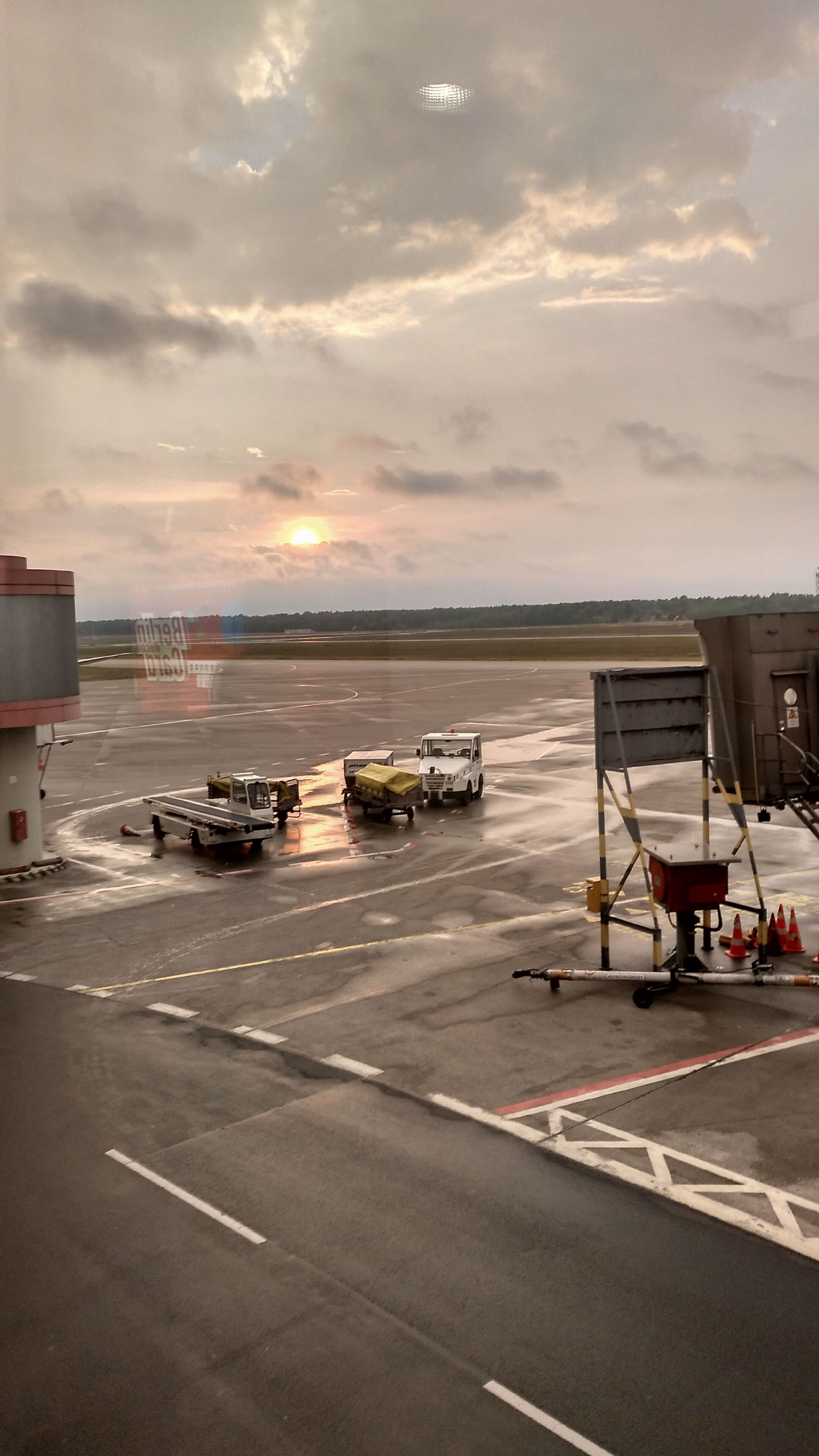 Gelandet in Tegel - das Auto steht aber in Schönefeldt