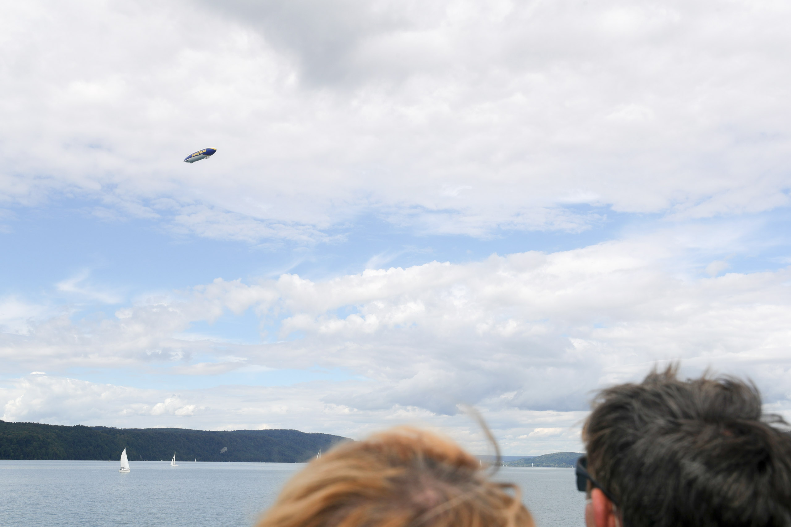 Jetzt fahr'n wir (sie) über'n See