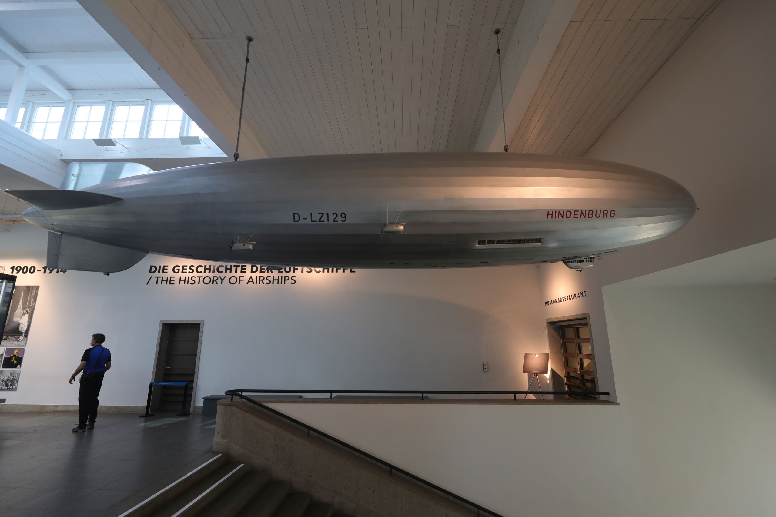 Modell der Hindenburg LZ 129