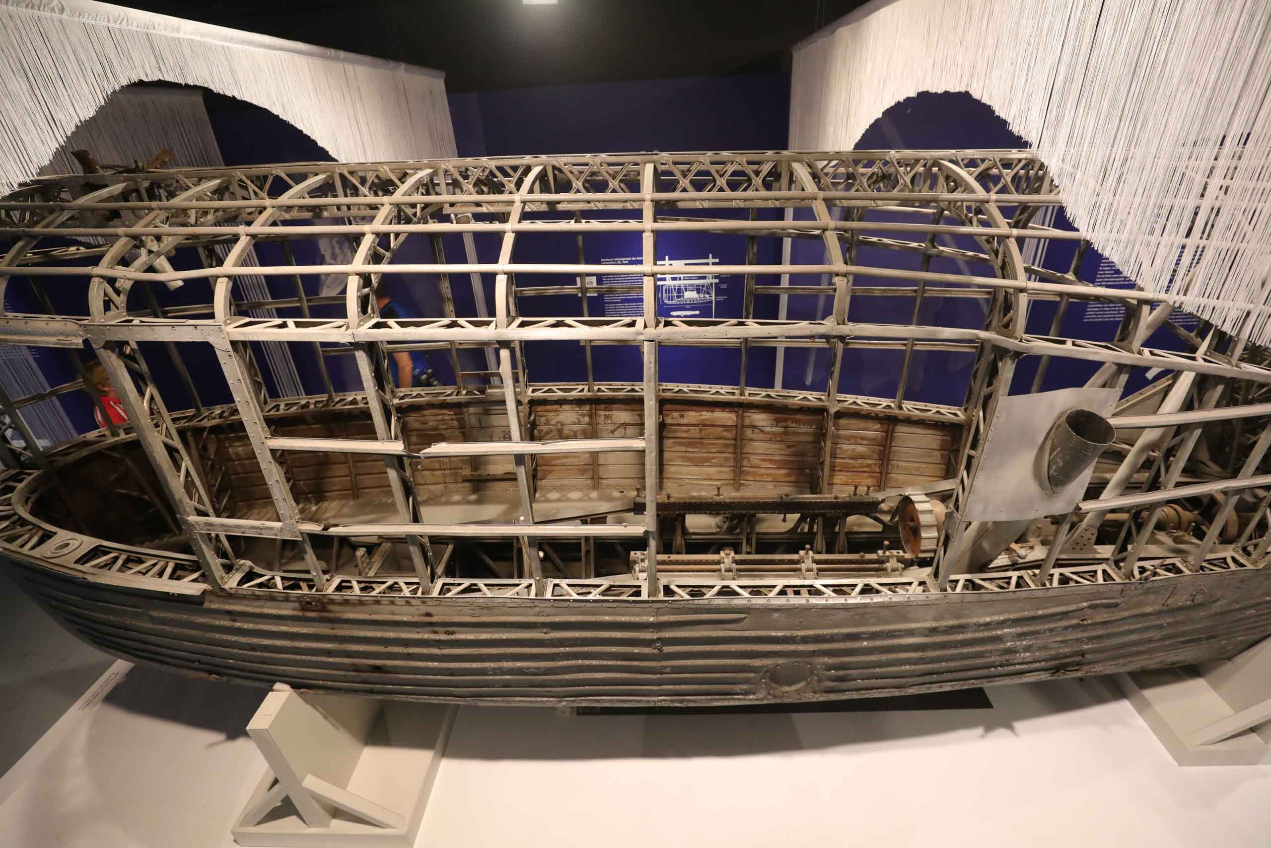 Motorgondel backbord