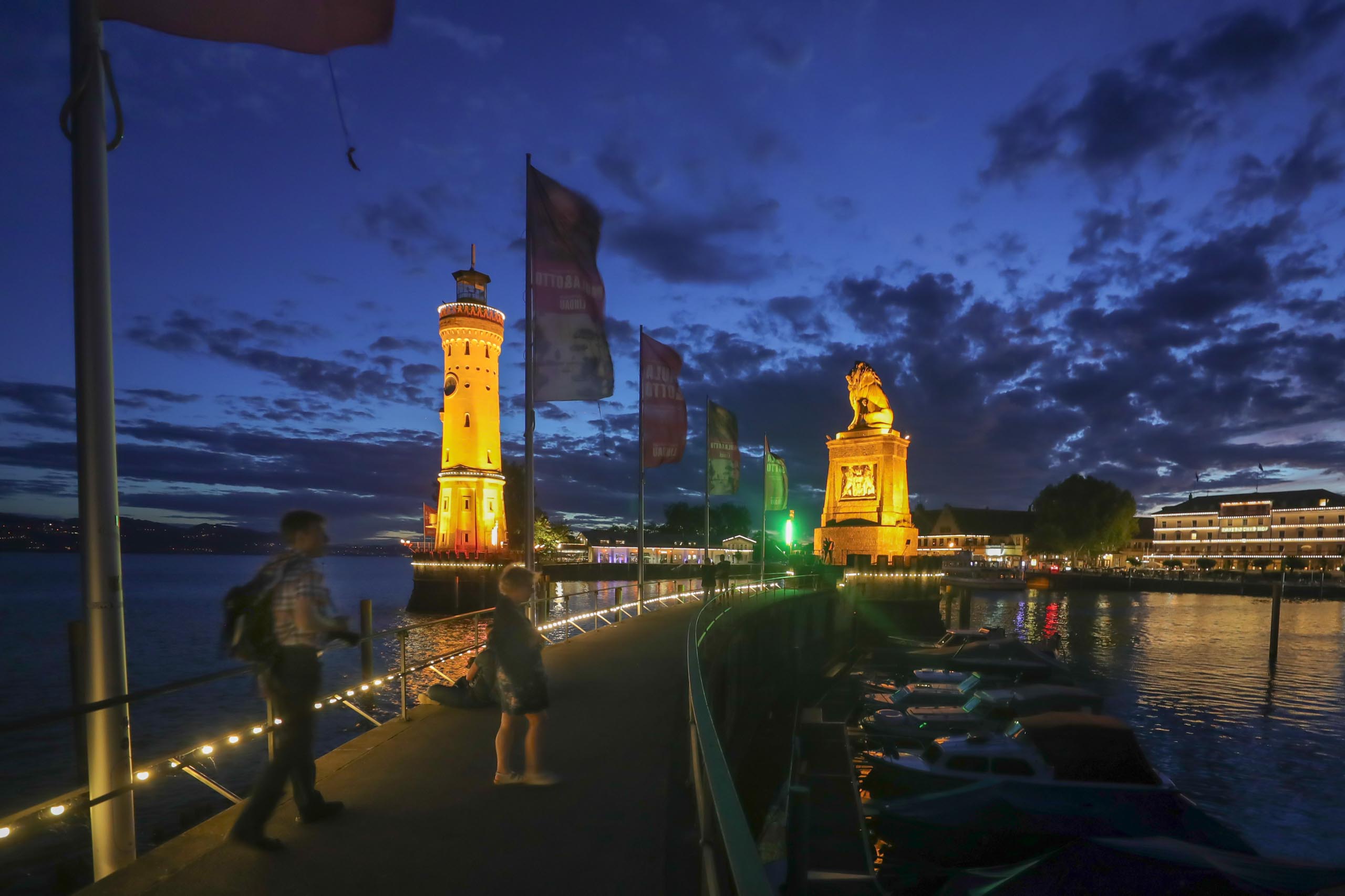 Und natürlich wird die Mole begangen