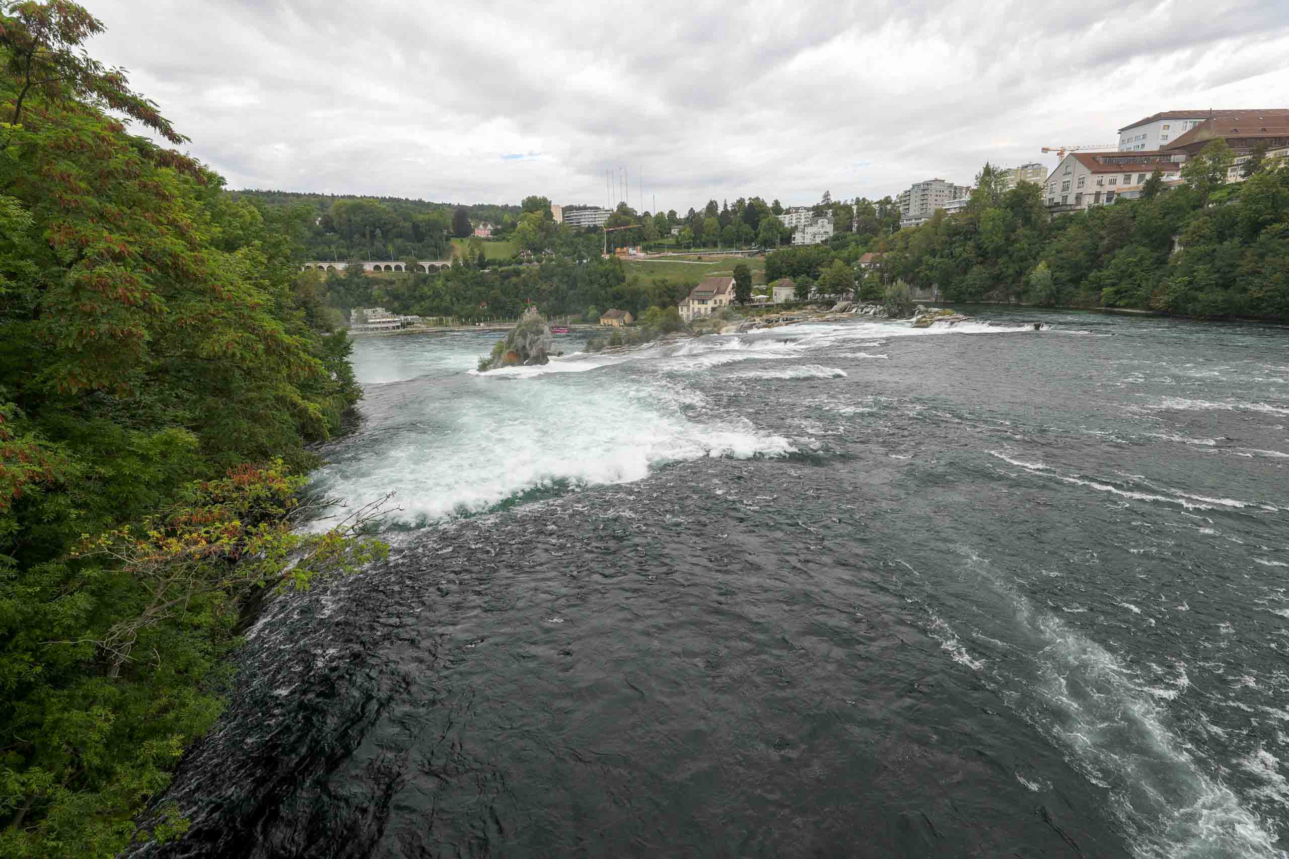 Rheinfall 23 m Höhenunterschied