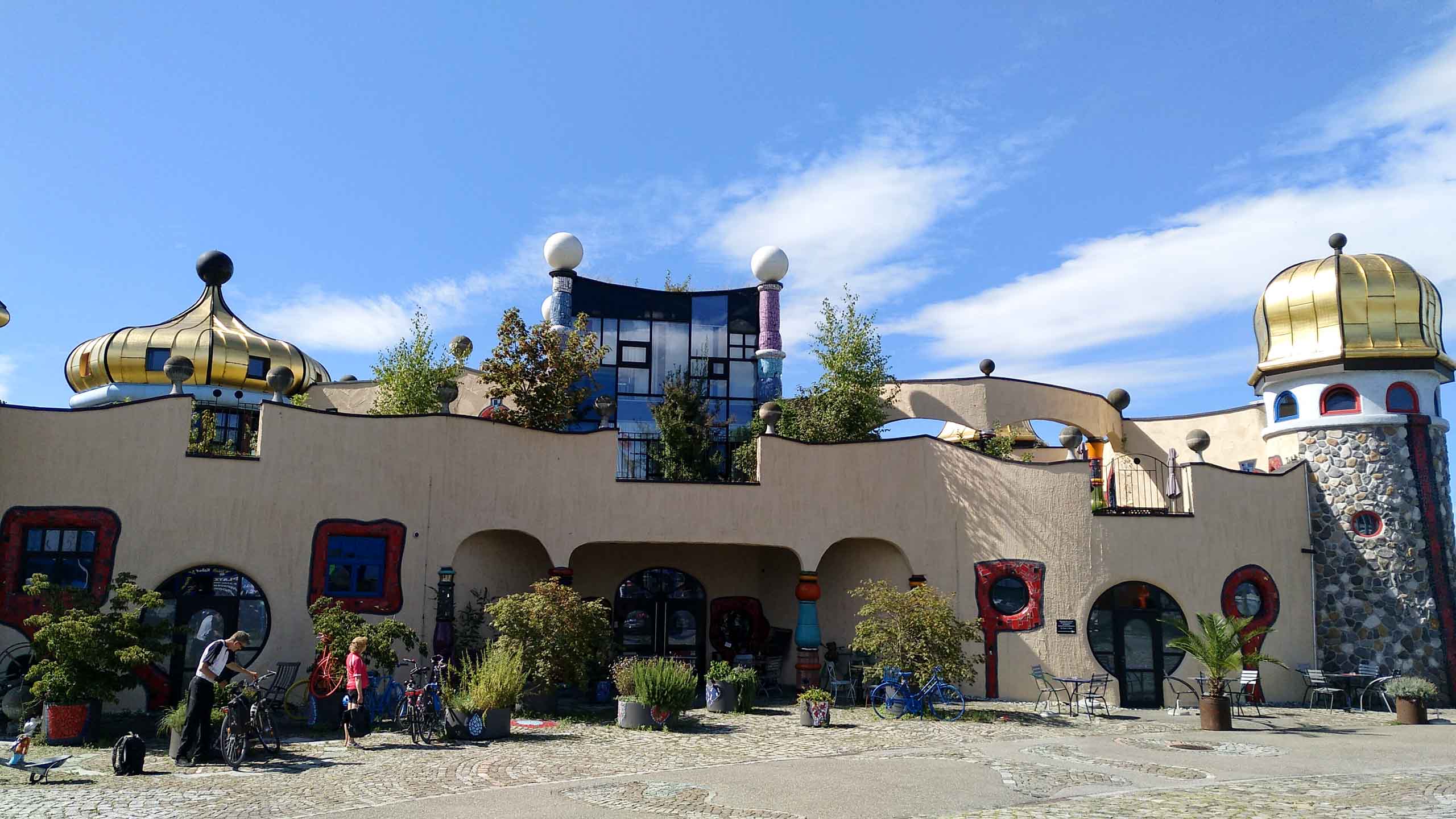 Markthalle Altenrhein Hundertwasser