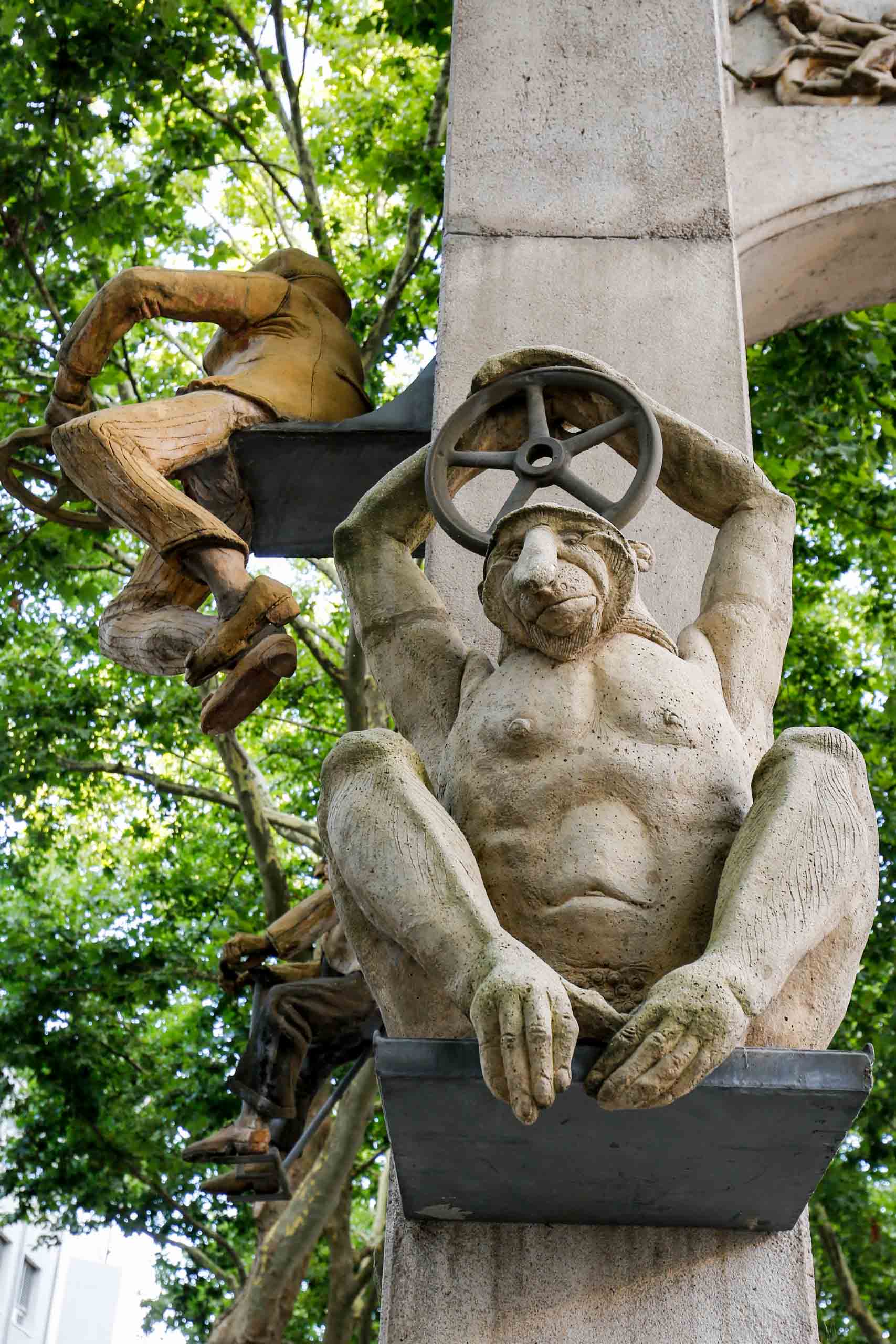 Eine Persiflage auf den Autoverkehr in der Stadt Konstanz.