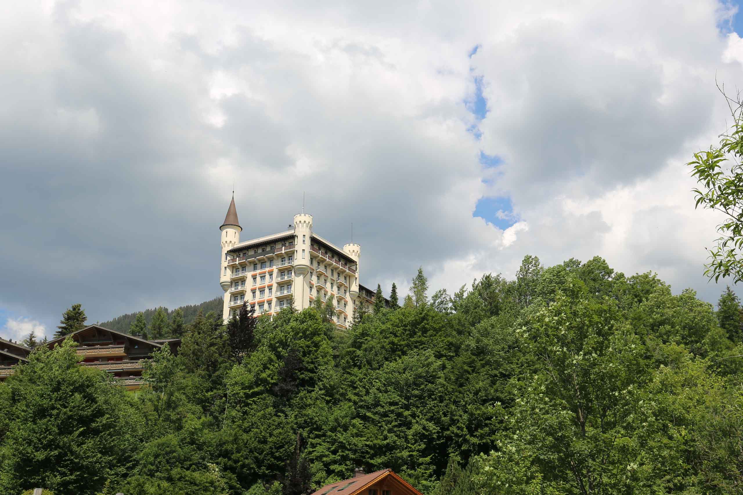 Das Palace Hotel thront über Gstaad