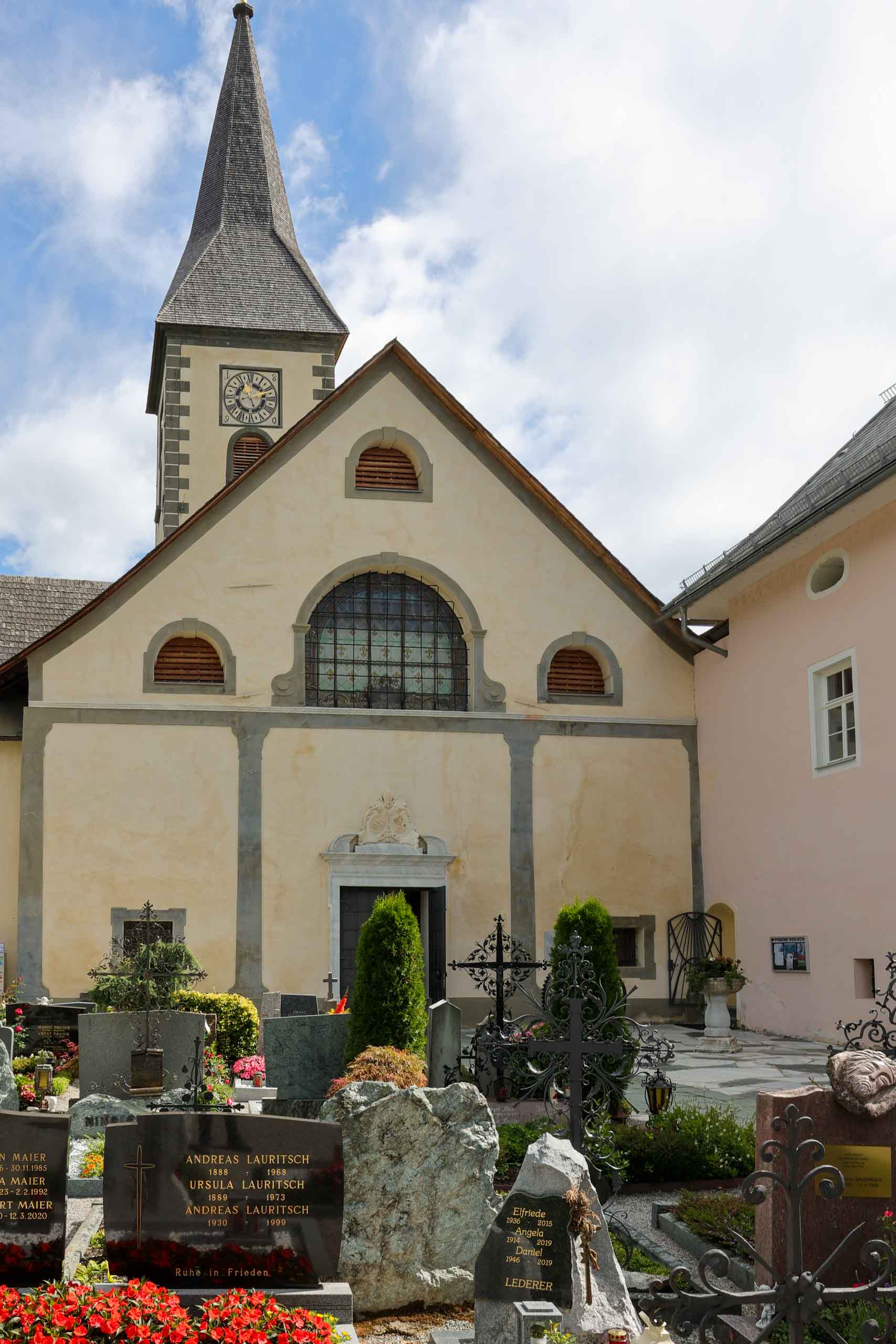 Laut Grabstein wurde Angela Lederer 115 Jahre!