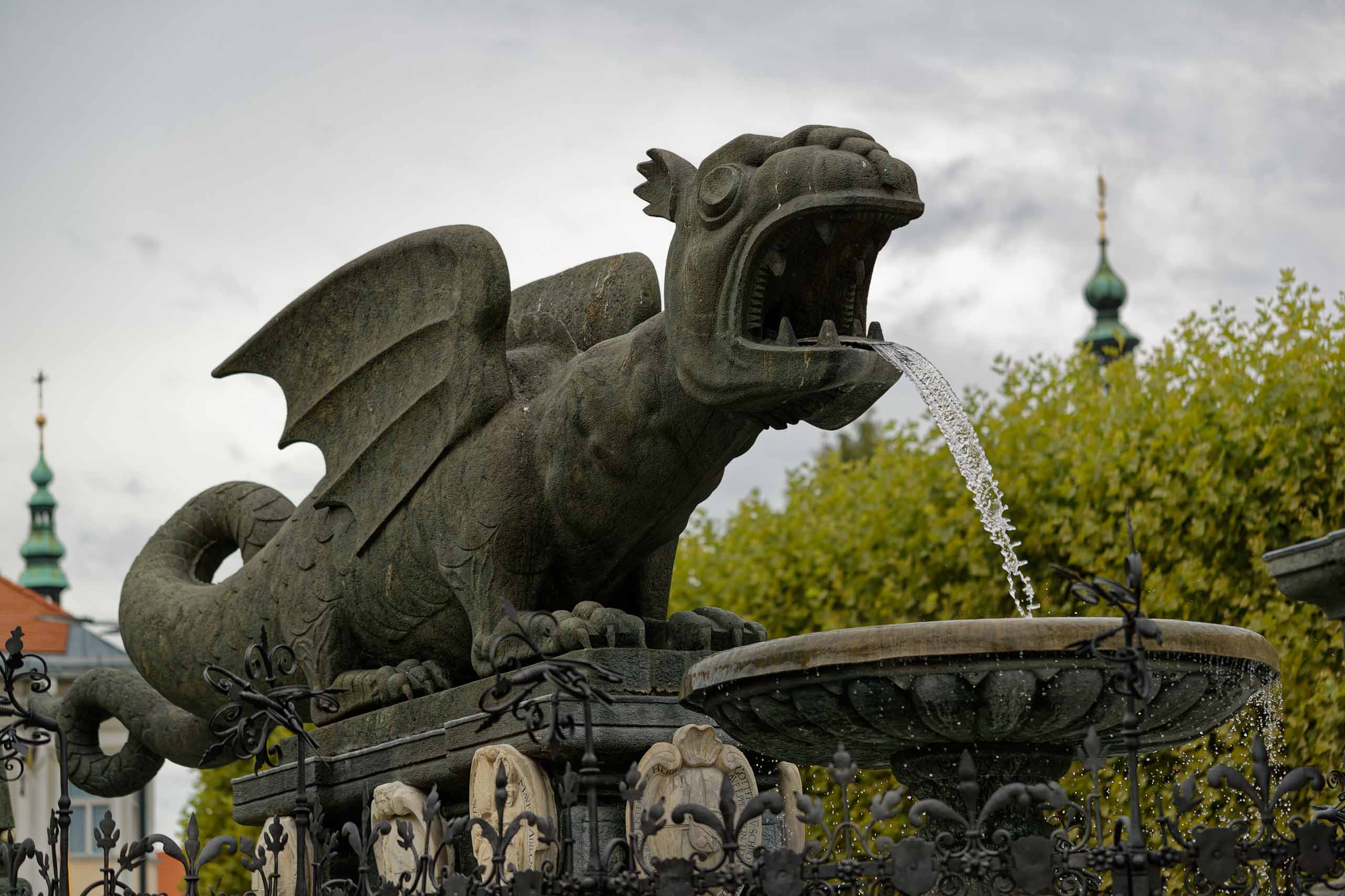 Der Lindwurm (in Lebensgröße)