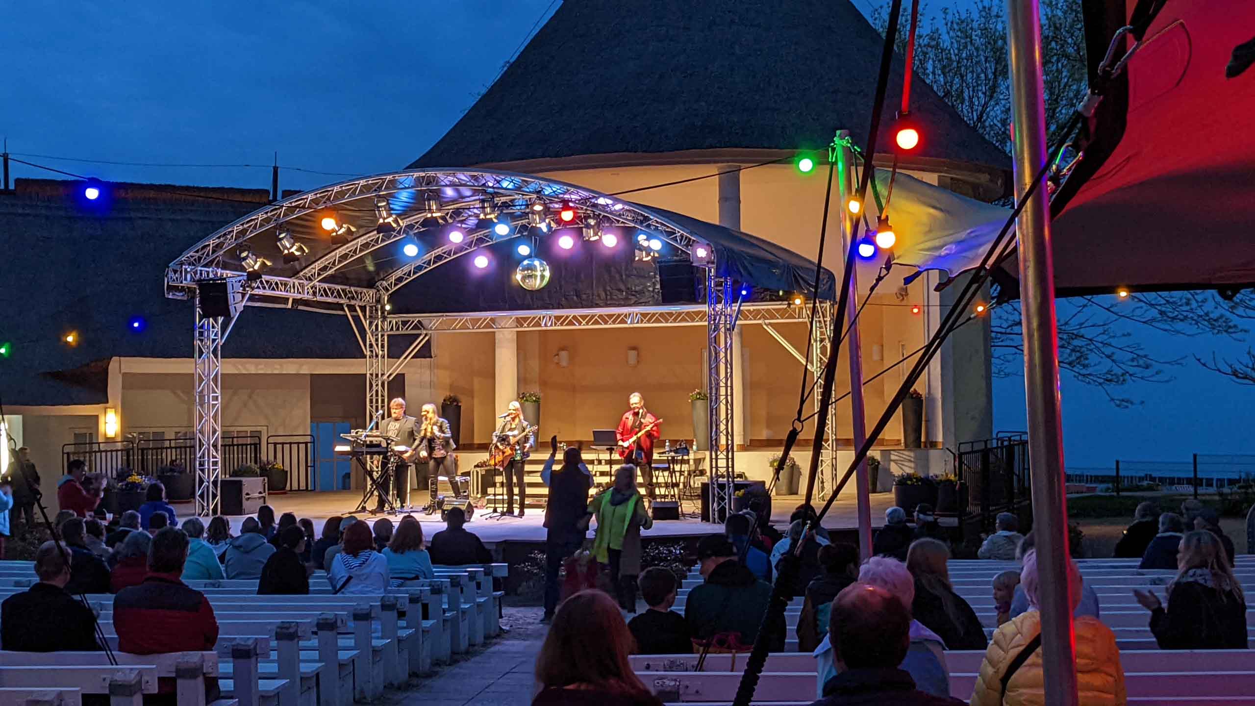 Letzter Abend: "Musik" zum Mitklatschen und Schunkeln