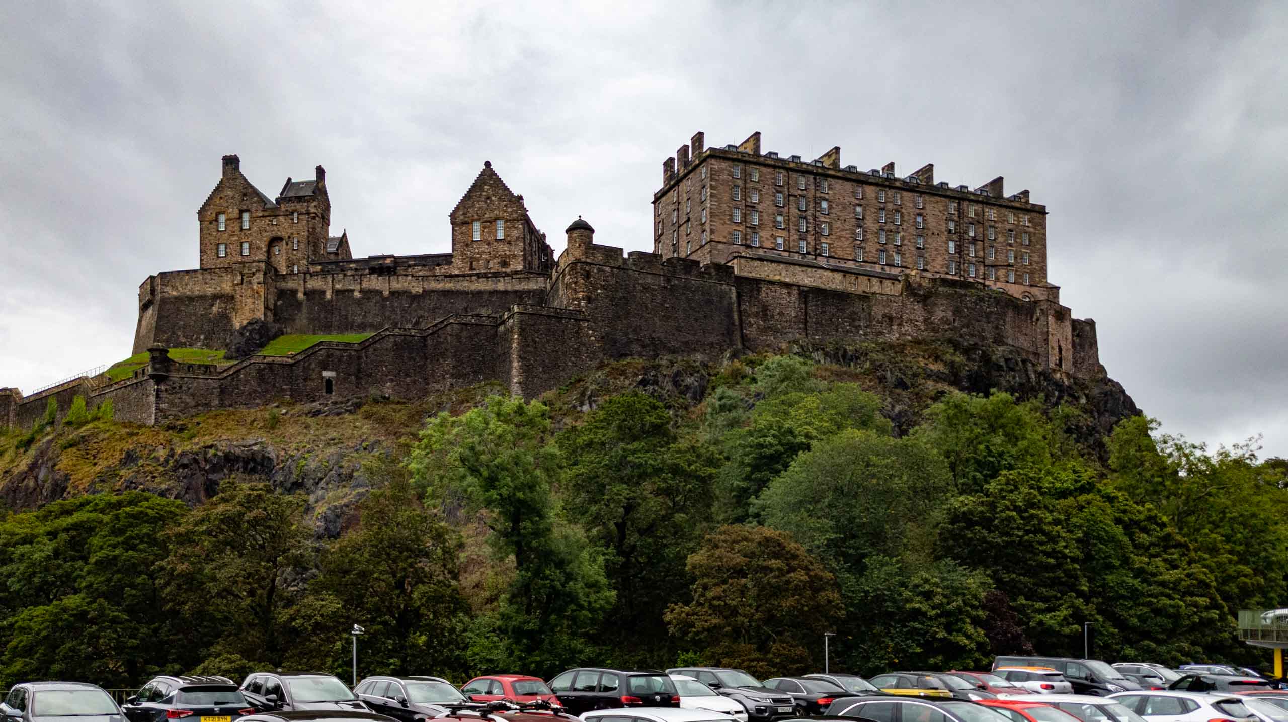Edinburgh Castle ist das Wahrzeichen Edinburghs
