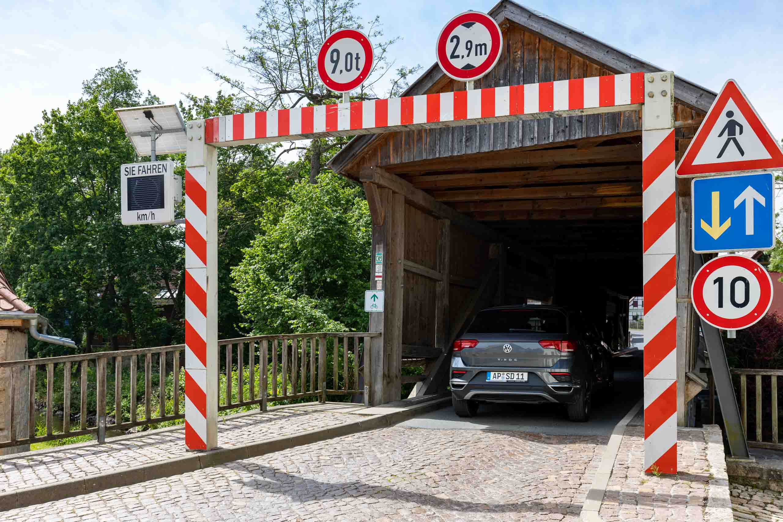 Die Hausbrücke wurde 1816-1818 errichtet