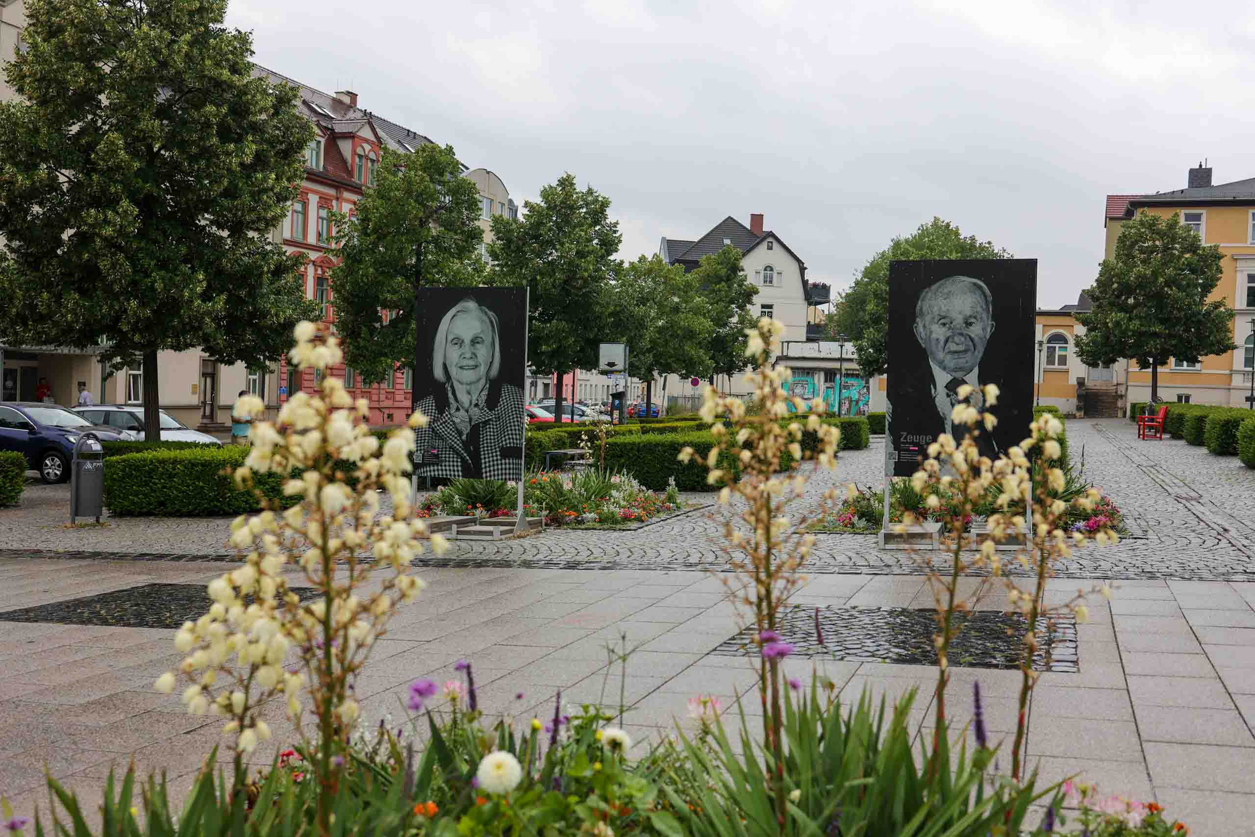 Erinnern, Gedenken und Mahnung