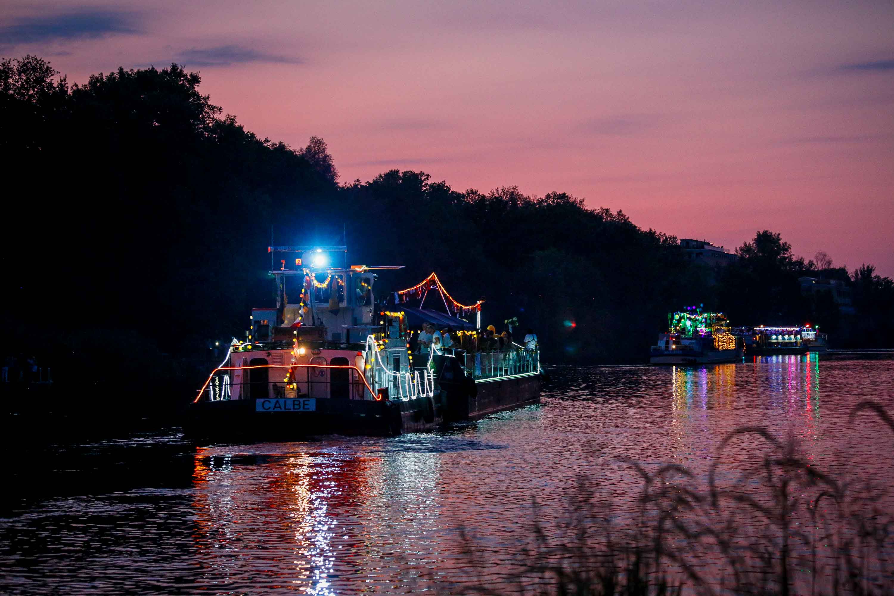 Bootskorso auf der Saale